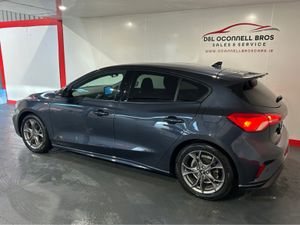 Ford Focus ST-LINE TDCI - Image 4