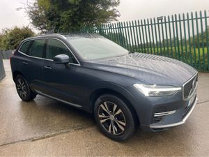 Volvo XC60 CORE T6 RECHARGE AWD PHEV AS NEW! - Image 2