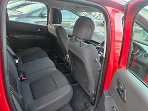 Peugeot 3008 Active 1.6hdi 115 4DR - Image 3