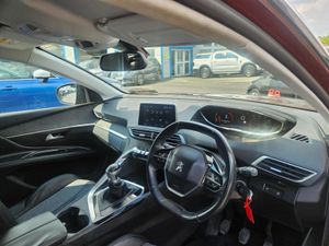 Peugeot 3008 1.6 HDI Blue Allure S/S 120BHP 5DR - Image 4
