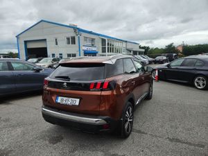 Peugeot 3008 Allure 1.6 Blue HDI 120 4DR - Image 3