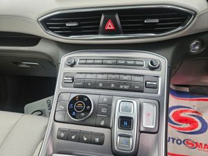 Hyundai Santa Fe Premium Phev Auto 7 Seater - Image 3