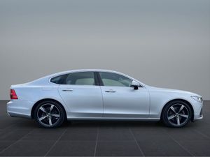 Volvo S90 R-DESIGN D4 AUTO - Image 2