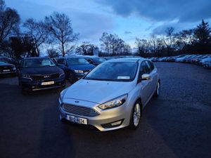 Ford Focus Zetec 5DR 1.5TD 95PS 6SPD 4DR - Image 3