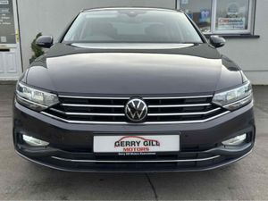 Volkswagen Passat BUSINESS 2.0 TDI 122 4DR AUTOMAT - Image 3
