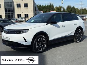 Opel Grandland GS-Line Electric 210Ps 520Km Range - Image 3