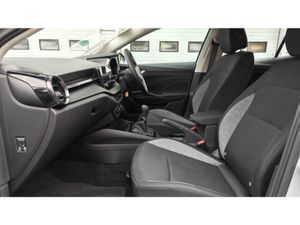 Skoda Fabia ESSENCE 1.0 MPI 80BHP-AS NEW- A/C+REAR - Image 4