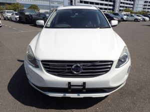 Volvo XC60 2.0 D4 DIESEL SE LUXURY PREMIUM AUTO ** - Image 2