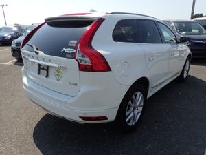 Volvo XC60 2.0 D4 DIESEL SE LUXURY PREMIUM AUTO ** - Image 4