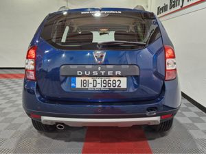 Dacia Duster 1.5CDi PRESTIGE 110BHP 6 SPEED MANUAL - Image 4