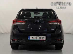 Toyota Auris Hybrid Aura Auto - Image 4