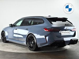 BMW M5 Touring - Image 2
