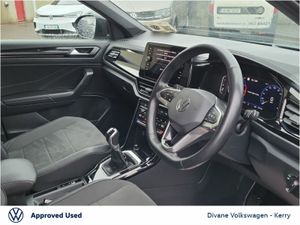 Volkswagen T-Roc STYLE PLUS 1.0 TSI PETROL 116BHP - Image 4