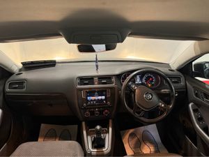 Volkswagen Jetta CL 2.0 TDI MANUAL 5SPEED 110BHP 4 - Image 3
