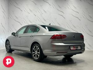 Volkswagen Passat Highline 1.6TDI 120HP 4DR - Stra - Image 3