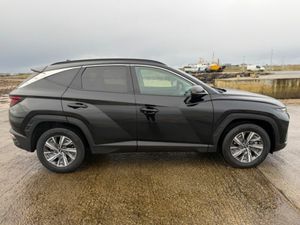 Hyundai Tucson T-GDI PREMIUM - Image 3