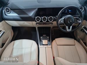 Mercedes-Benz GLA GLA PHEV 250e A/T Progressive - Image 2