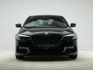 BMW 5-Series 520D M SPORT - Image 2