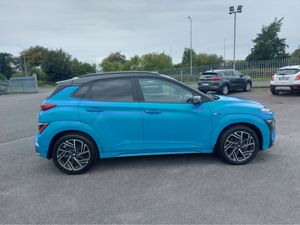 Hyundai KONA KAUAI 2TONE 5DR PETROL - Image 2