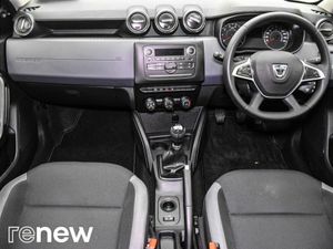 Dacia Duster Blue dCi 115 Essential - Image 3