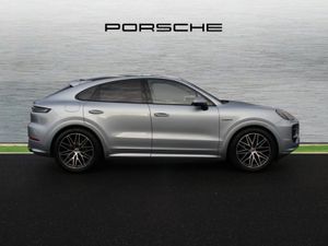 Porsche Cayenne E-Hybrid - Image 4