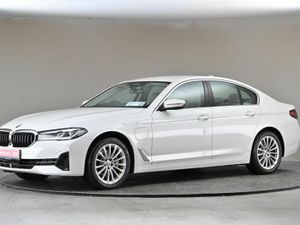 BMW 5-Series 530E SE PLUG-IN HYBRID **BEIGE LEATHE - Image 4