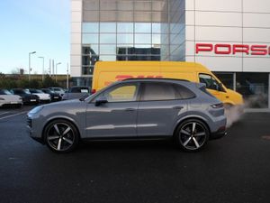 Porsche Cayenne E-Hybrid - Image 4