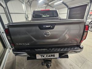 19 NISSAN NAVARA TEKNA - Image 4