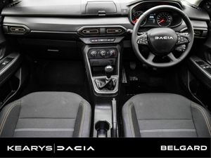 Dacia Sandero Stepway TCe 90 STEPWAY Essential - Image 4