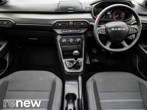 Dacia Sandero Stepway TCe 90 STEPWAY Essential - Image 3