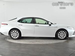 Toyota Camry 2.5 Camry Hybrid - Image 2