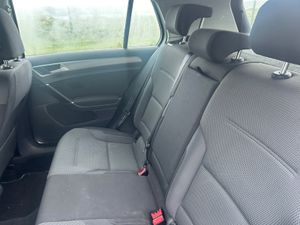 Volkswagen Golf 2014 , 1.2 petrol , auto , - Image 3