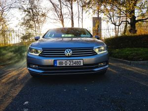 181 VW PASSAT Full Spec Warranty ServHist V.Clean - Image 2