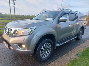 NISSAN NAVARA 2018' 2.3 LE CREWCAB - Image 3