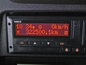 2019 Iveco Daily Luton Box Van - Image 2