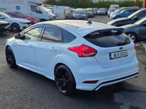 Ford Focus ST-Line 1.0 Petrol 140hp Manual (181) - Image 3