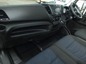 2021 Iveco Daily Flatbed Van - Image 2