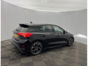 Ford Focus ST-LINE X TDCI - Image 2