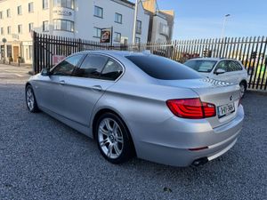 2011 BMW 5-Series 520D SE Auto - Image 3