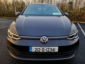 2021 VOLKSWAGEN GOLF LIFE 2.0 TDI ONE OWNER - Image 4