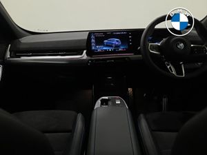 BMW iX1 eDrive20 M Sport - Image 4