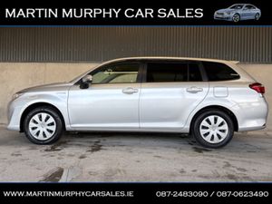 Toyota Corolla FIELDER HYBRID AUTO 1.5 - Image 3