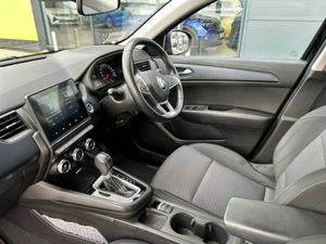 Renault Arkana ICONIC TCE 140 AUTO EDC 5DR AU - Image 3