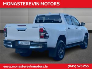 Toyota Hilux 2.4 SR5 D/CAB AUTO - Image 3