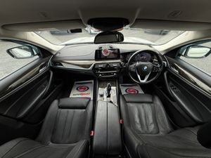 BMW 5-Series ( 172 REG 523D  LUXURY UPGRADED PACK - Image 3