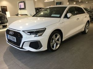 Audi A3 S LINE 40 TFSI E ** PLUG IN HYBRID ** - Image 3