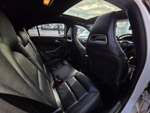 Mercedes-Benz A-Class PANORAMIC ROOF HARMAN KARDON - Image 4