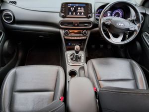 Hyundai KONA EXCUTIVE PLUS ** FULL LEATHER ** - Image 3