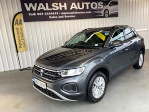 Volkswagen T-Roc LIFE 1.0 TSI MANUAL 6SPEED FWD 11 - Image 3