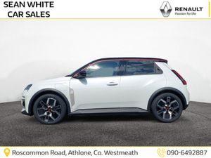 Renault 5 TECHNO 52KWH 150HP - Image 3